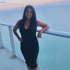 Meet your Posher, Iris